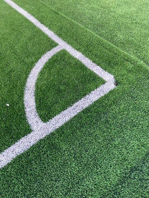 Corner marking on a football pitch